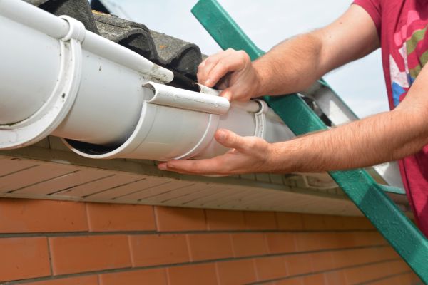 Cost of Large Gutter Repair in Burlington