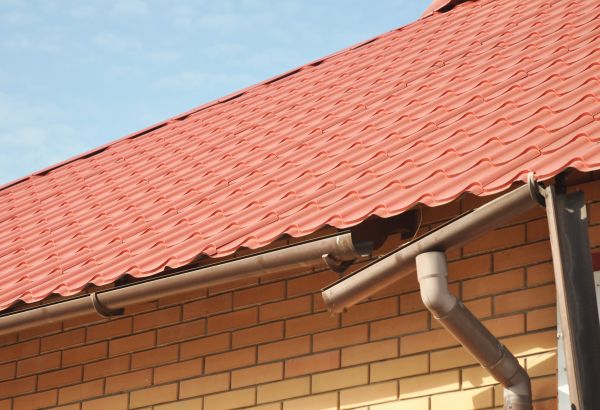 Cost of Loose Gutter Repair in Burlington