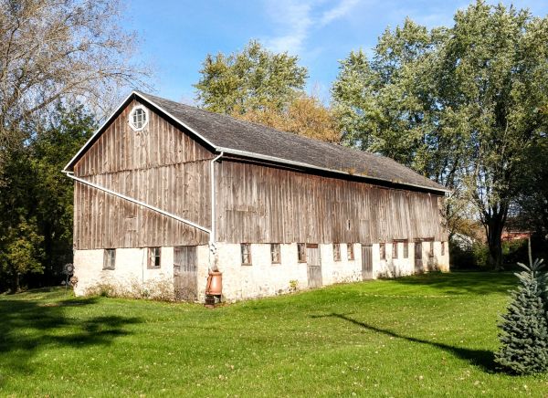 Cost of Barn Gutter Repair in Burlington