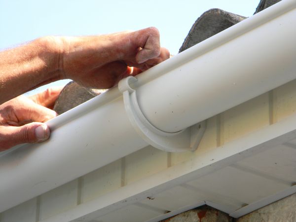 Cost of Plastic Gutter Repair in Burlington