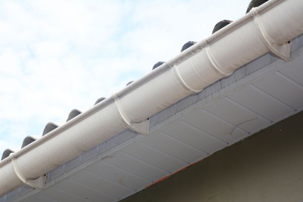 Cost of Plastic Gutter Installation in Burlington